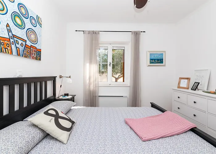 Aries 펜션 수페타르